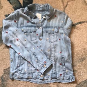 Flower embroidered denim shirt